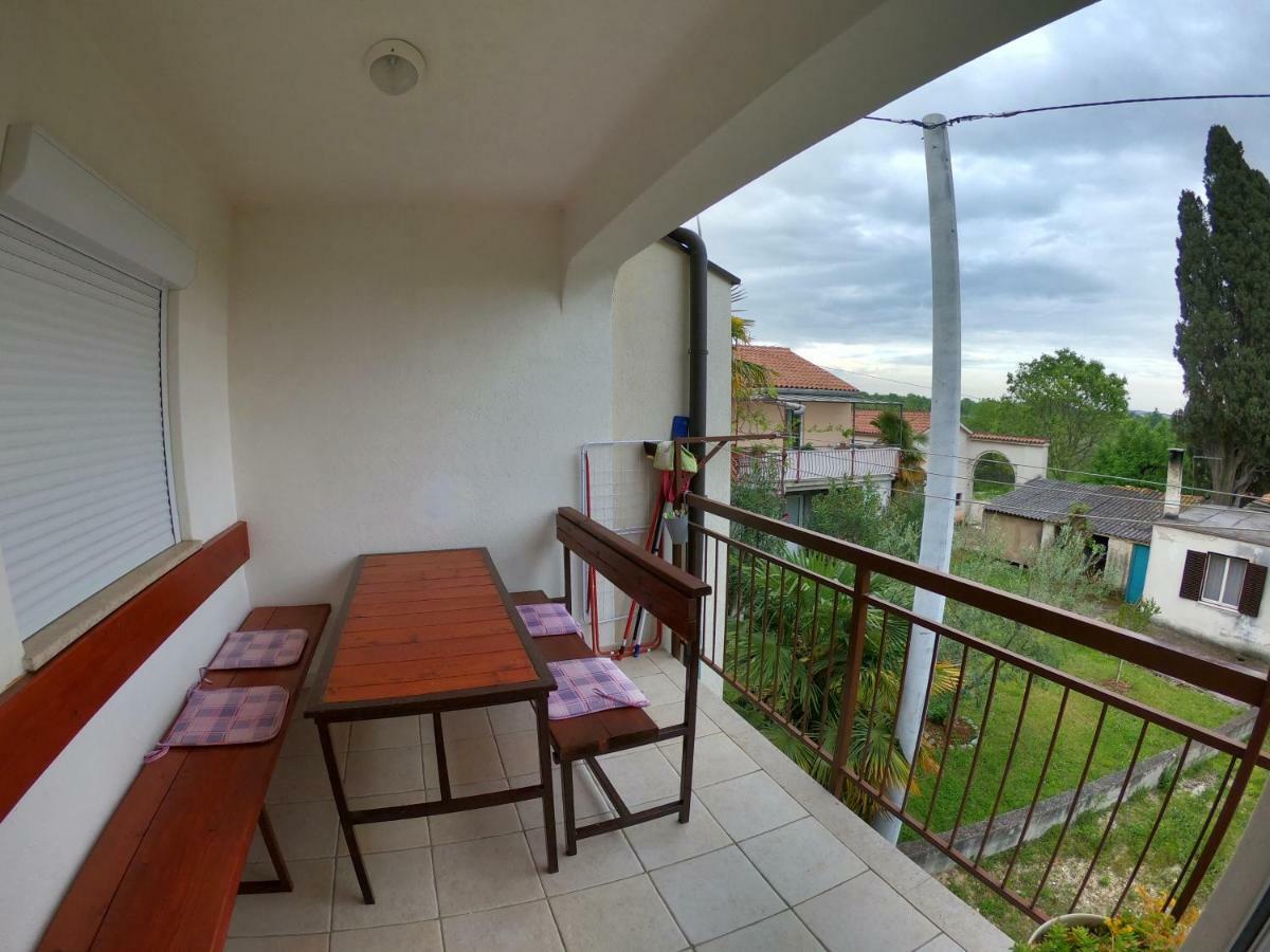 פורץ Kvajera Apartment מראה חיצוני תמונה